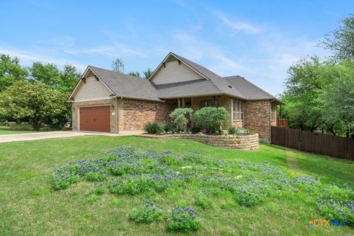 2402 Twin Ridge Ct, Belton, TX, 76513-1390 | Card Image