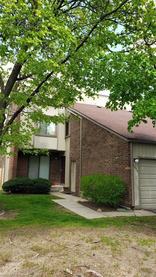 5872 Vassar, West Bloomfield, MI, 48322-3544 | Card Image