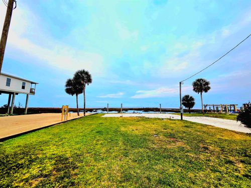 21155 Keaton Beach Dr, PERRY, FL, 32348-8216 | Card Image