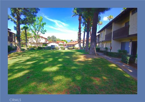 26-1097 Santo Antonio Dr, Colton, CA, 92324 | Card Image