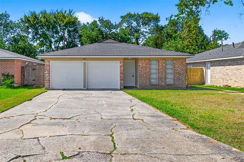 4710 36th St, Dickinson, TX, 77539-5722 | Card Image