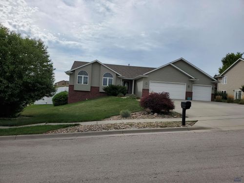 281 Minnesota St, Rapid City, SD, 57701-6205 | Card Image