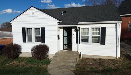 411 N 3rd St, Richmond, KY, 40475-1423 | Card Image