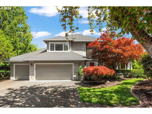 2640 Surrey Ln, West Linn, OR, 97068-2268 | Card Image