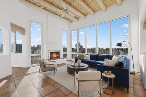 10 Frasco Road, Santa Fe, NM, 87508 | Card Image