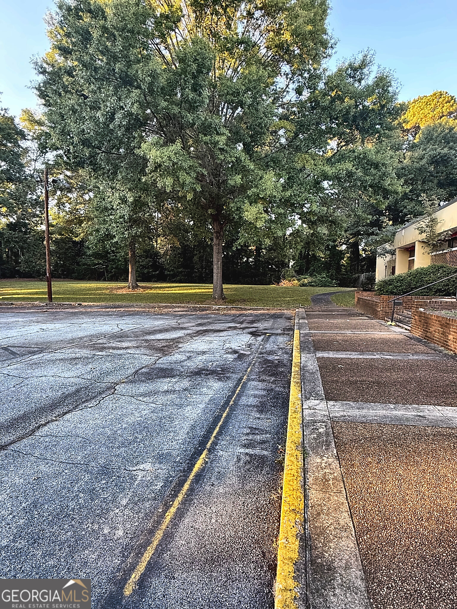 Commercial Sale in Atlanta 5
