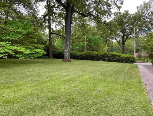 4522 Park Ave, Memphis, TN, 38117-4713 | Card Image