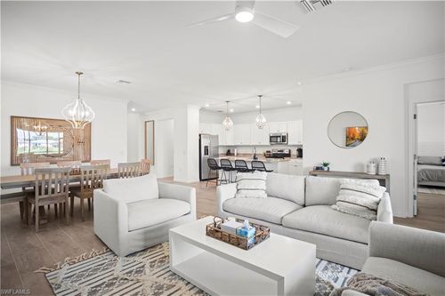 11512 Shady Palm Way, FORT MYERS, FL, 33913-9637 | Card Image