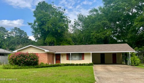 5808 Medallion Dr, Jackson, MS, 39211-3122 | Card Image