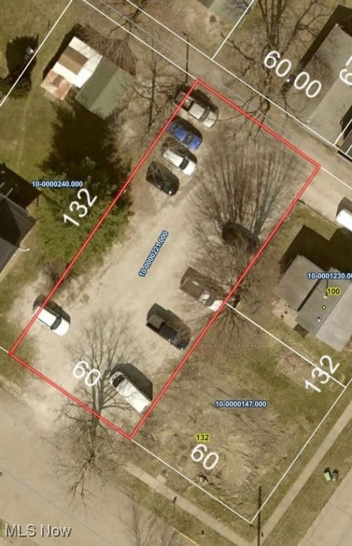 283 2nd St Se, Carrollton, OH, 44615-1412 | Card Image