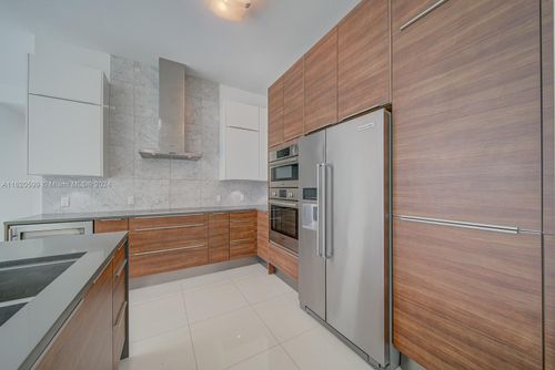 ph1904-601 Ne 27th St, Miami, FL, 33137-4639 | Card Image