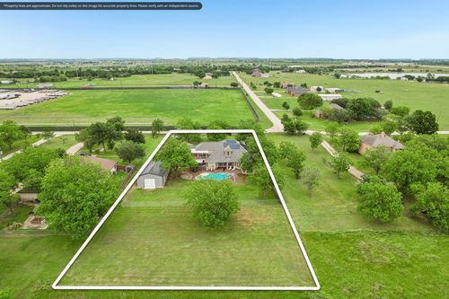 1252 Orchard Ln, Ennis, TX, 75119-0688 | Card Image