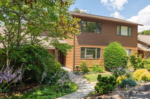 52 Quail Run Cir, Brevard, NC, 28712-9493 | Card Image