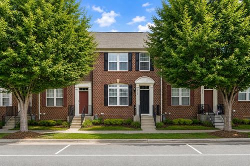 2134 Lockwood Dr, CHARLOTTESVILLE, VA, 22911-5608 | Card Image