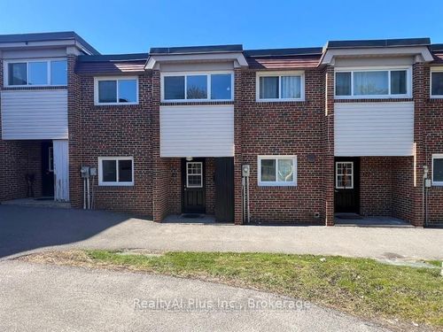 121-69 Godstone Rd, North York, ON, M2J3C8 | Card Image