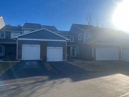 567-567 W Parkside Dr, Palatine, IL, 60067-9033 | Card Image