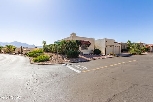 801 W Bella Vista Drive, Green Valley, AZ, 85614 | Card Image