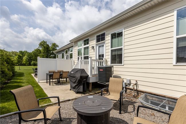 6202 Elm Rd, Townhouse with 3 bedrooms, 3 bathrooms and 2 parking in Pine Twp - NAL PA | Image 28