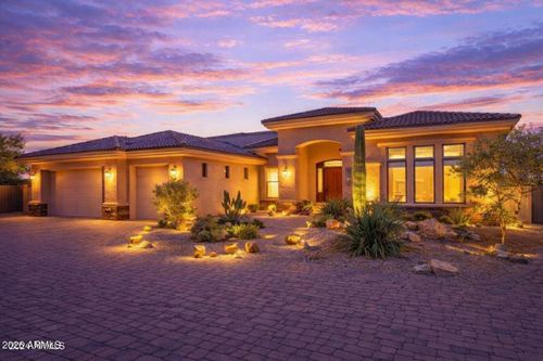 13912 E Cavedale Dr, Scottsdale, AZ, 85262-8092 | Card Image