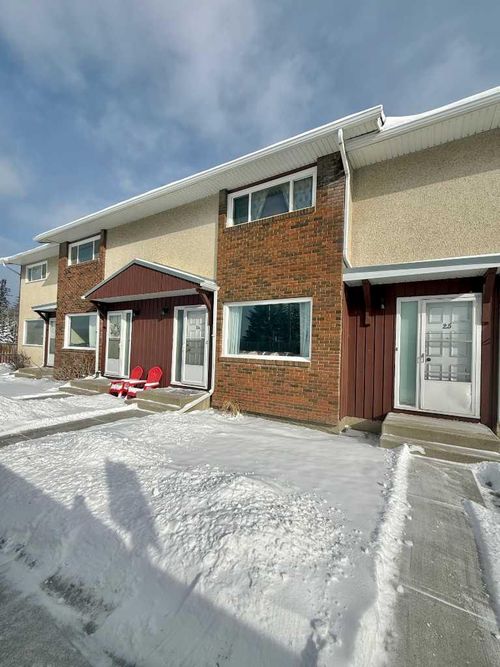 24-441 Switzer Drive, Hinton, AB, T7V1Z7 | Card Image