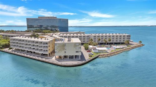 369-2506 N Rocky Point Dr, TAMPA, FL, 33607-1406 | Card Image