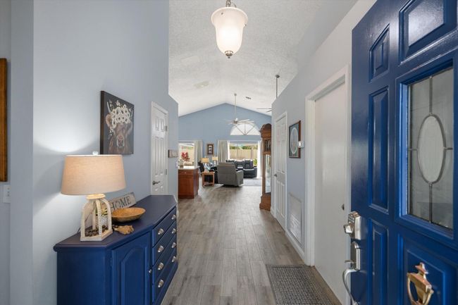 1103 Aviary Rd, House other with 3 bedrooms, 2 bathrooms and null parking in Wellington FL | Image 5