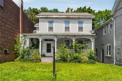 131 Wickham Ave, Middletown, NY, 10940-3714 | Card Image