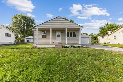 4749 W Smith Valley Rd, Greenwood, IN, 46142-9018 | Card Image