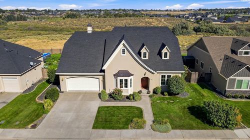 352 Piper St, Richland, WA, 99352-8726 | Card Image