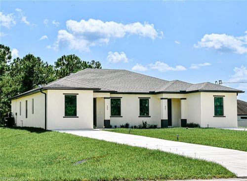 320-322 Gretchen Ave S, Lehigh Acres, FL, 33973-2084 | Card Image