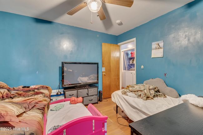 431 Henry St, House other with 3 bedrooms, 2 bathrooms and null parking in Wilmington NC | Image 13