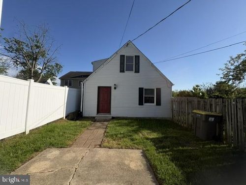 3904 Elmwood St, WILMINGTON, DE, 19808-5714 | Card Image
