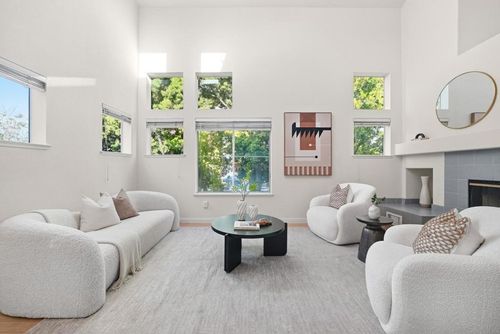 apt-2-995 Asilomar Ter, Sunnyvale, CA, 94086-2415 | Card Image