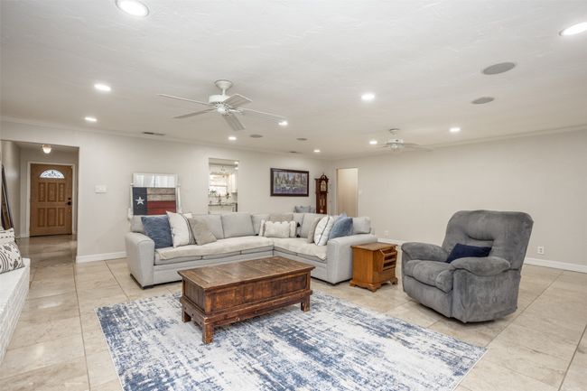 508 Aspen Rd, House other with 3 bedrooms, 2 bathrooms and null parking in Gainesville TX | Image 11