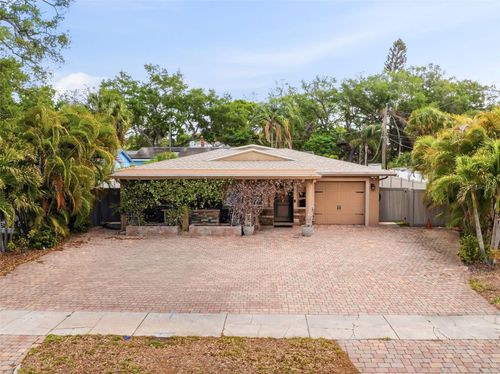 2121 Park St N, ST PETERSBURG, FL, 33710-3649 | Card Image