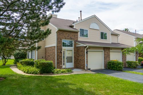 11b-2-454 Canterbury Dr, Carol Stream, IL, 60188-3914 | Card Image