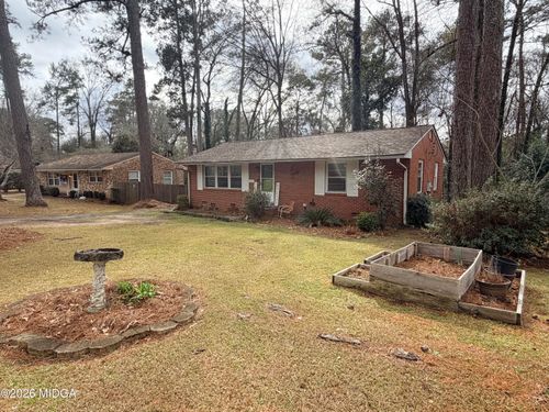 2554 Huntington Dr, Macon, GA, 31204-1115 | Card Image