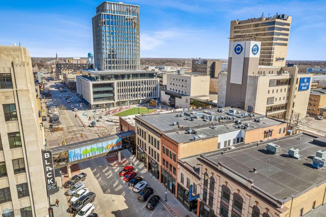 Bostad Condos on Broadway | Image 43