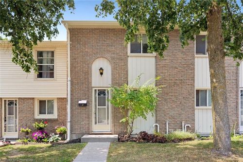 41-165 Green Valley Dr, Kitchener, ON, N2P1K3 | Card Image