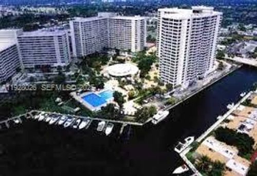 apt-1014-600 Three Islands Blvd, Hallandale Beach, FL, 33009-2846 | Card Image