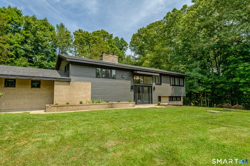 88 Grand View Ter, Brooklyn, CT, 06234-2028 | Card Image