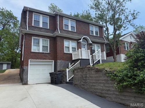 7339 Arlington Dr, Richmond Heights, MO, 63117-2217 | Card Image