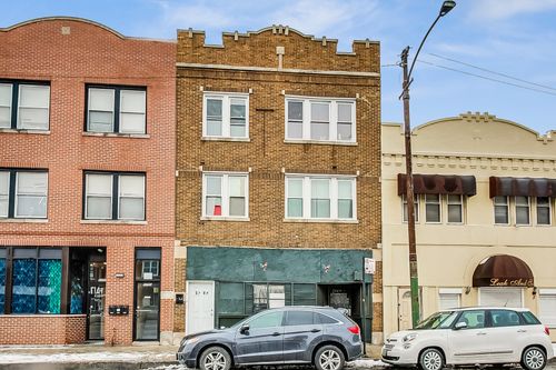5748 W North Ave, CHICAGO, IL, 60639-4152 | Card Image