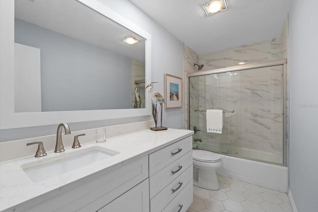 APT-507 - 1255 E Peppertree Dr, Condo with 2 bedrooms, 2 bathrooms and null parking in SARASOTA FL | Image 26