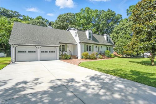 6267 Taylor Dr, Norfolk, VA, 23502-2818 | Card Image