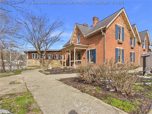 2 6th Ave, Saint Albans, WV, 25177-2746 | Card Image