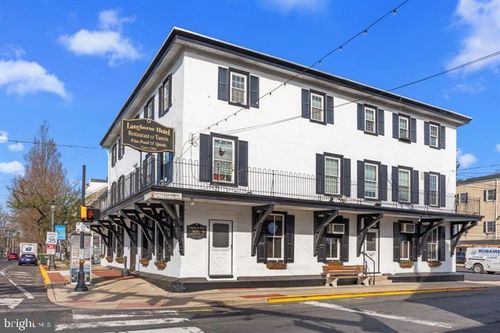 100 W Maple Ave, LANGHORNE, PA, 19047-2820 | Card Image