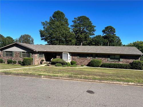 205 Wisteria Ct, Russellville, AR, 72801-4546 | Card Image