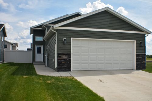 6778 69th Ave S, Horace, ND, 58047-9581 | Card Image