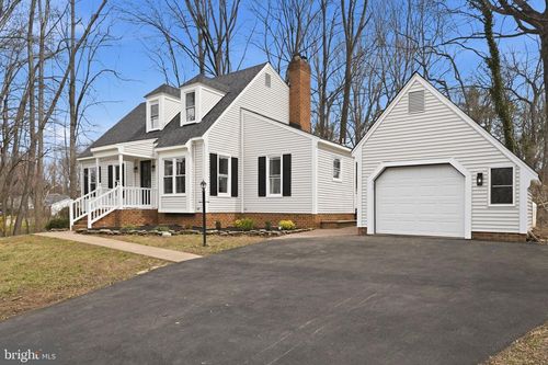 7087 Westmoreland Dr, WARRENTON, VA, 20187-4199 | Card Image